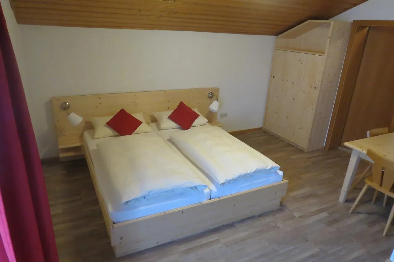 Πανσιόν Gaestehaus Peter Wiedemann Lenggries