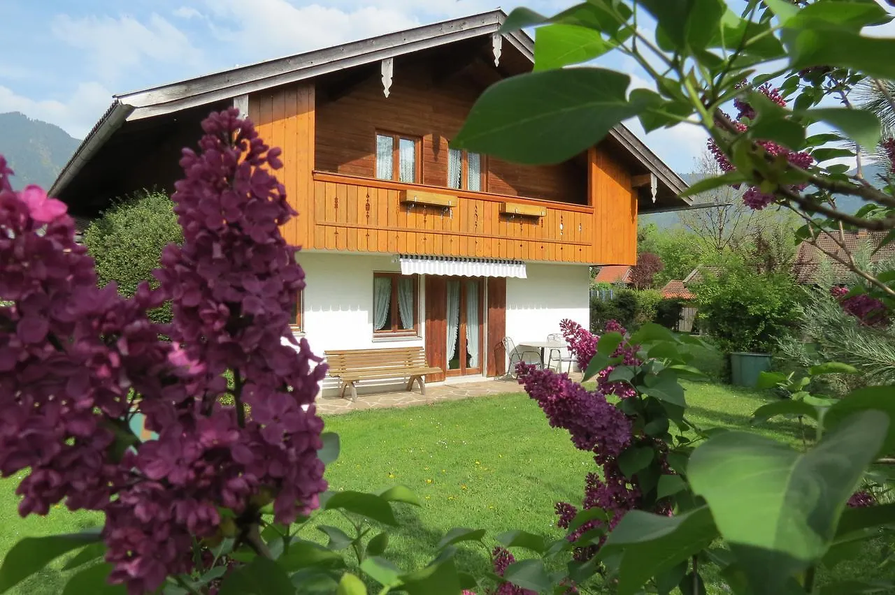 Gaestehaus Peter Wiedemann Lenggries Πανσιόν